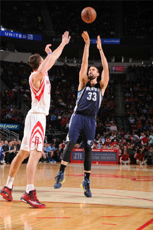 方防守队员 方防守队员