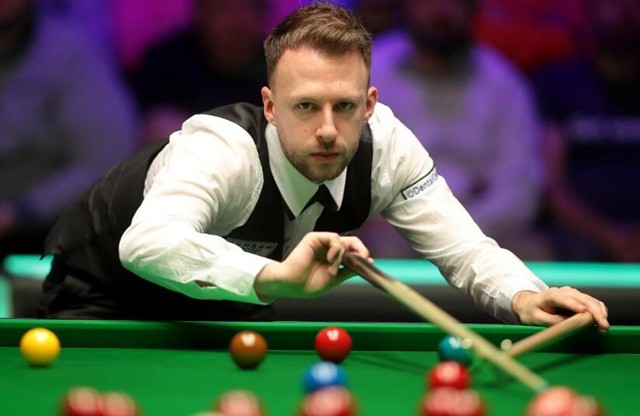 的年龄与职 的年龄与职